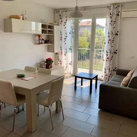 Ennodio Apartment *